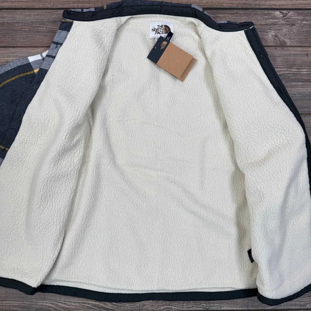 The North Face Men's Campshire Shirt Full Snap‎ Fleece Lined Plaid MEDIUM NEW